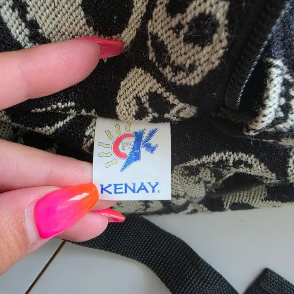 Kenay Black 17